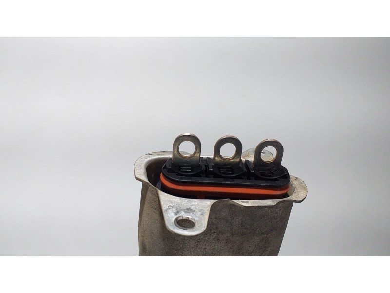 Recambio de bateria para toyota auris hybrid active referencia OEM IAM G114847041 67437 