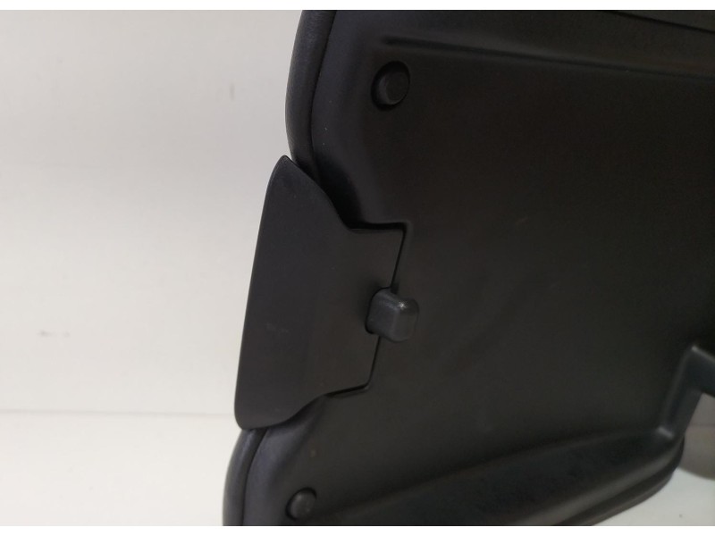 Recambio de apoyabrazos central para volvo xc60 2.4 diesel cat referencia OEM IAM D5244T14 77028 