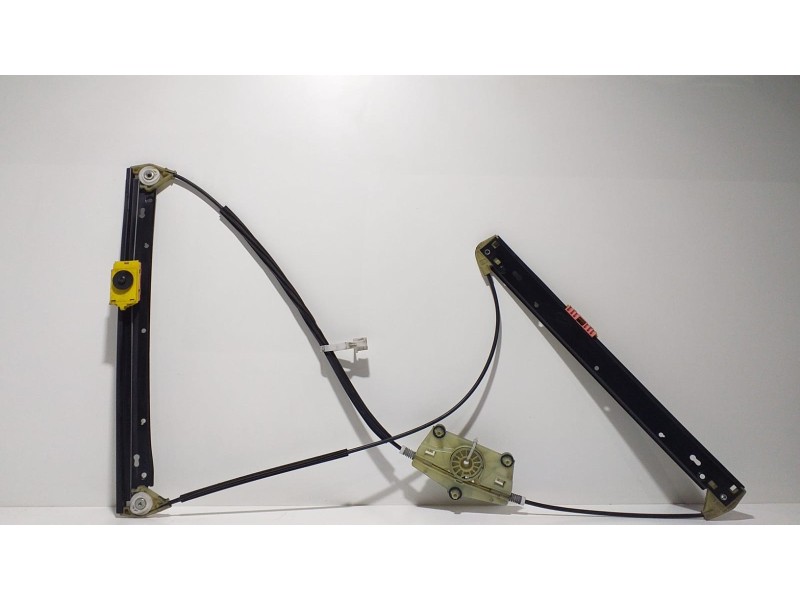Recambio de elevalunas delantero derecho para audi a6 avant (4f5) 2.7 tdi quattro (132kw) referencia OEM IAM 4F0837462D 56792 