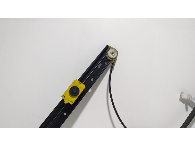 Recambio de elevalunas delantero derecho para audi a6 avant (4f5) 2.7 tdi quattro (132kw) referencia OEM IAM 4F0837462D 56792 