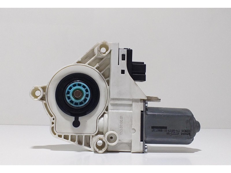 Recambio de motor elevalunas delantero derecho para audi a6 berlina (4f2) 2.7 tdi referencia OEM IAM 4F0959802D 56794 