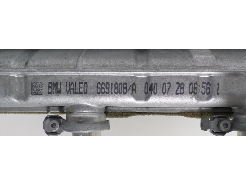 Recambio de radiador calefaccion / aire acondicionado para bmw x5 (e70) 3.0d referencia OEM IAM 6691808 60466 