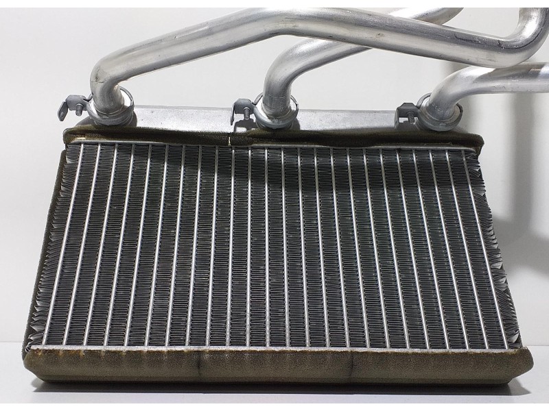 Recambio de radiador calefaccion / aire acondicionado para bmw x5 (e70) 3.0d referencia OEM IAM 6691808 60466 