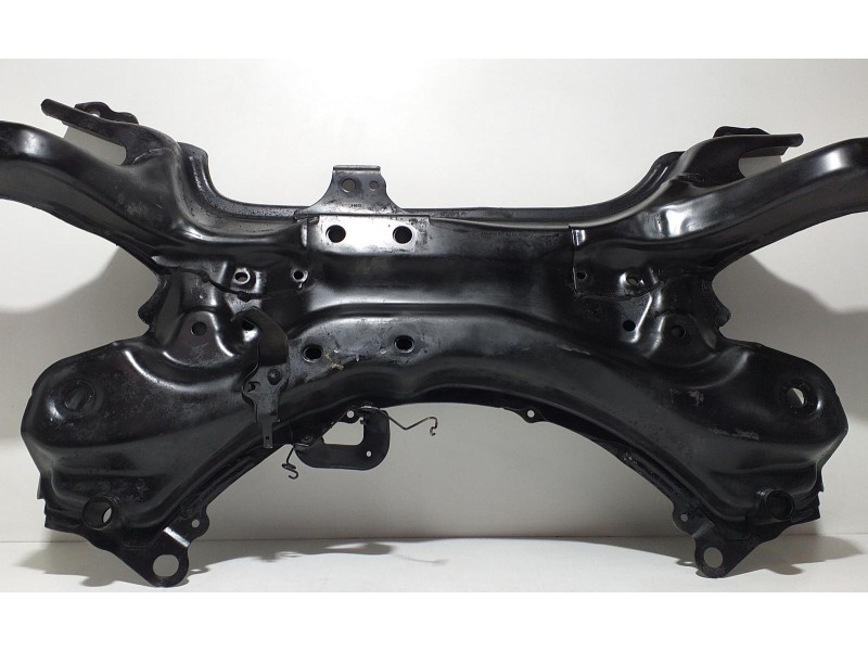 Recambio de puente delantero para toyota auris hybrid active referencia OEM IAM 2ZRFXE 67464 
