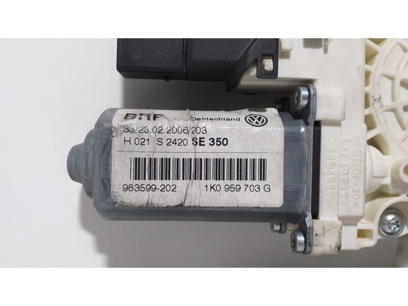 Recambio de elevalunas trasero izquierdo para seat leon (1p1) reference referencia OEM IAM 1K0959703G 67467 