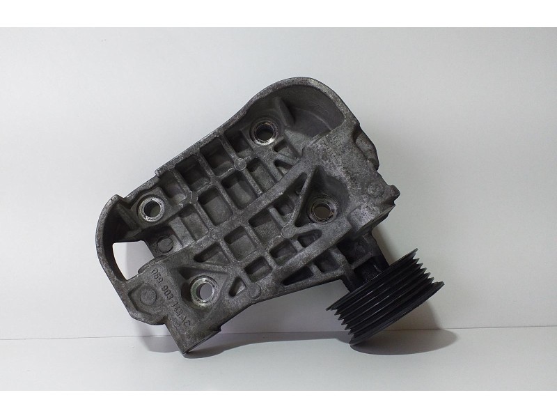 Recambio de soporte alternador para audi q7 (4l) 3.0 v6 24v tdi referencia OEM IAM 059103173AL 74199 R