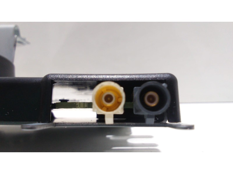 Recambio de sistema audio / radio cd para audi a3 (8p) 3.2 ambition quattro referencia OEM IAM 8P4035225D 48584 