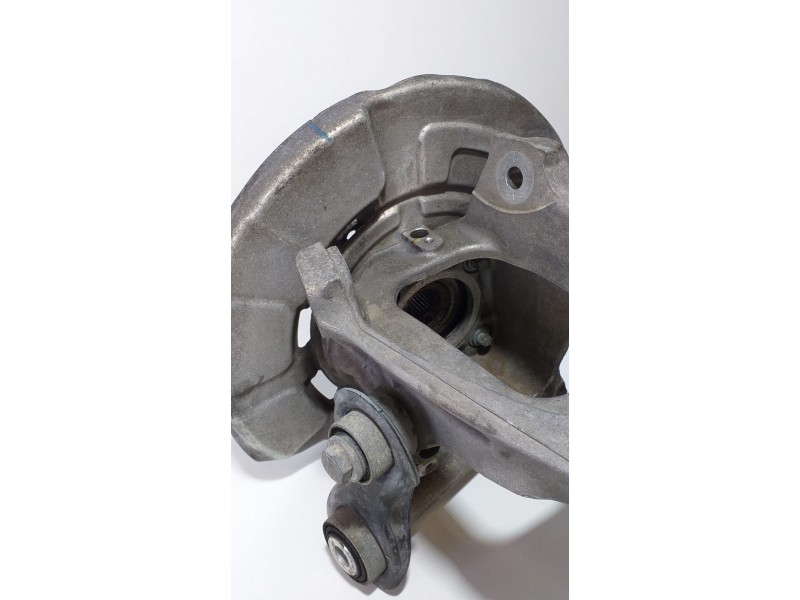 Recambio de mangueta trasera derecha para bmw x5 (e70) xdrive40d referencia OEM IAM 6770984 74207 R Recambio de mangueta trasera derecha para bmw x5 (e70) xdrive40d referencia OEM IAM 6770984 74207 R