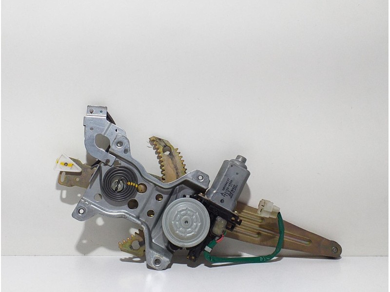 Recambio de elevalunas trasero izquierdo para mitsubishi montero sport (k90) 2.5 td gls referencia OEM IAM MR144537 67476 