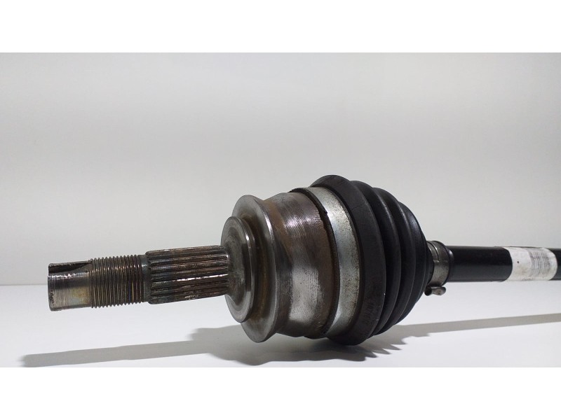 Recambio de transmision delantera izquierda para opel corsa d 1.2 cat (a 12 xel / lwd) referencia OEM IAM 13248675 56825 