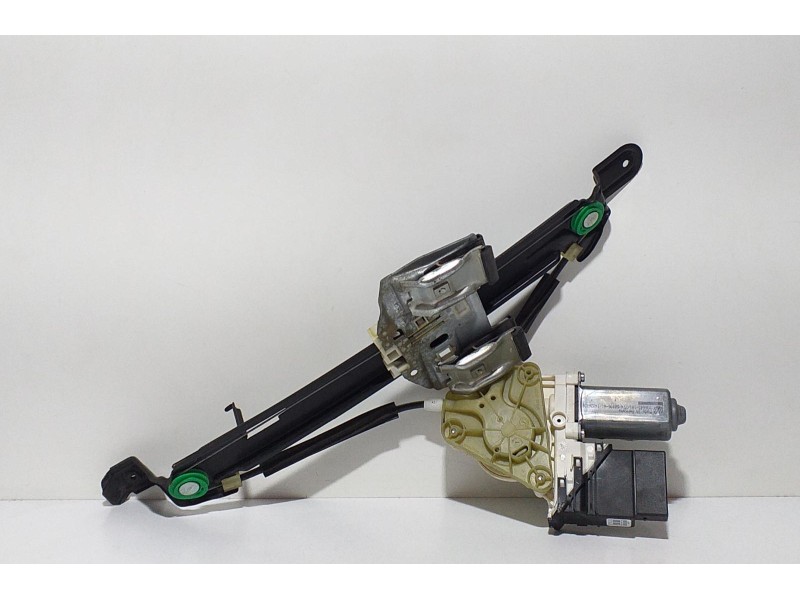 Recambio de elevalunas trasero derecho para seat leon (1p1) reference referencia OEM IAM 1K0959704G 67481 