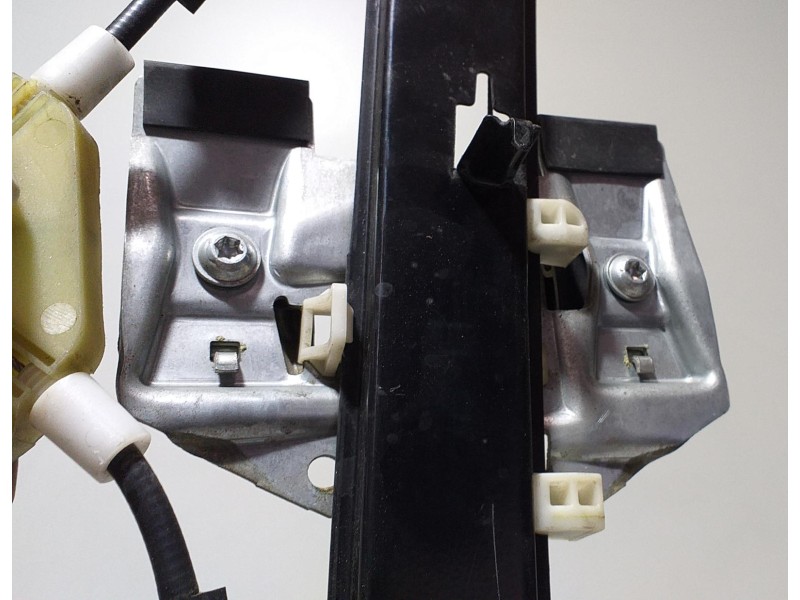 Recambio de elevalunas trasero derecho para seat leon (1p1) reference referencia OEM IAM 1K0959704G 67481 