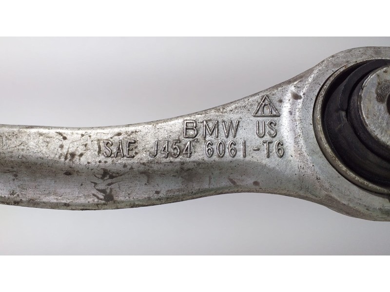 Recambio de brazo suspension superior trasero izquierdo para bmw x5 (e70) xdrive40d referencia OEM IAM J4546061T6 74211 R