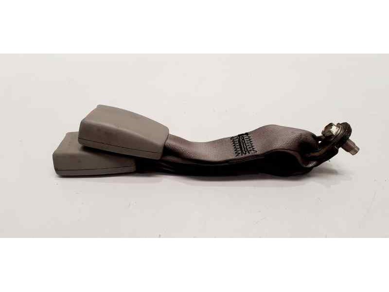 Recambio de cinturon seguridad trasero central para nissan x-trail (t30) comfort plus referencia OEM IAM YD22ETI 43812 