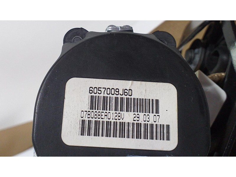 Recambio de cinturon seguridad trasero izquierdo para bmw x5 (e70) 3.0d referencia OEM IAM 606345601A 60506 