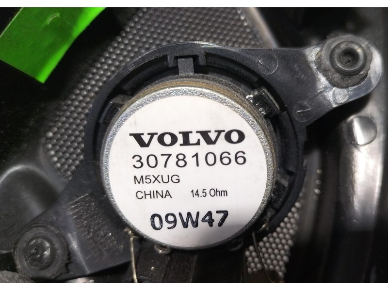 Recambio de sistema audio / radio cd para volvo xc60 2.4 diesel cat referencia OEM IAM 30781066 77048 