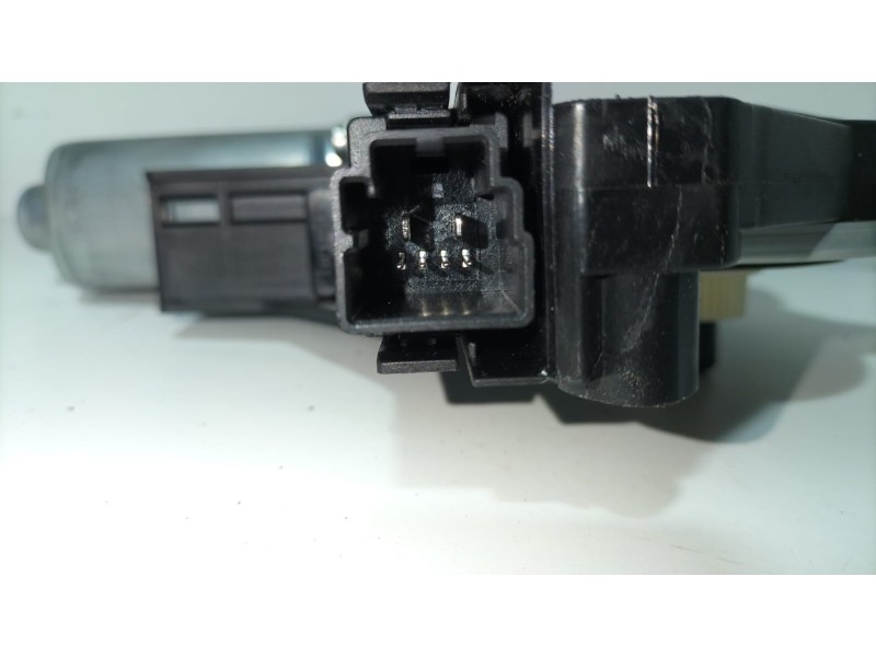 Recambio de motor elevalunas delantero izquierdo para volvo xc60 2.4 diesel cat referencia OEM IAM 966268102 77049 