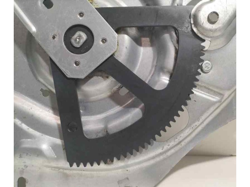 Recambio de elevalunas delantero derecho para hyundai tucson (jm) 2.0 crdi style referencia OEM IAM 824802E010 81618 