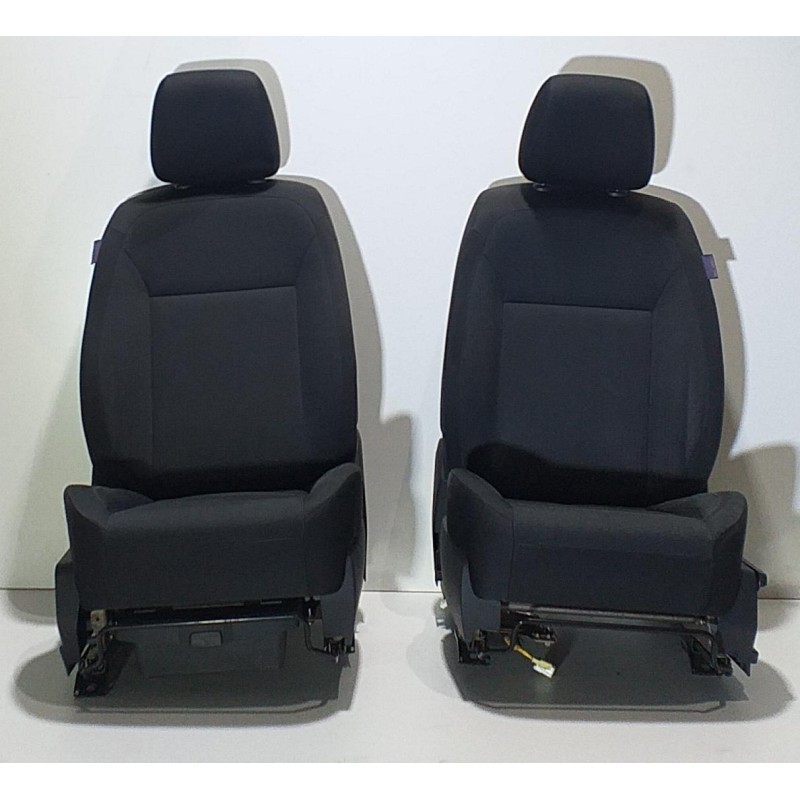 Recambio de juego asientos completo para renault koleos dynamique referencia OEM IAM M9R836 70285 