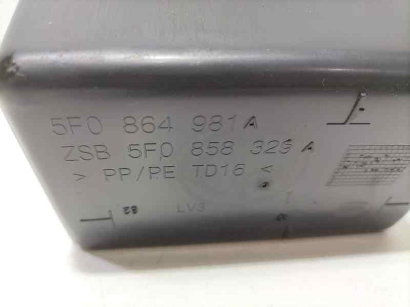 Recambio de guantera para seat leon (5f1) reference referencia OEM IAM 5F0864891A 83786 