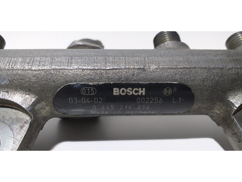 Recambio de rampa inyectora para fiat stilo (192) 1.9 jtd / 1.9 jtd 115 active referencia OEM IAM 0445214016 56902 