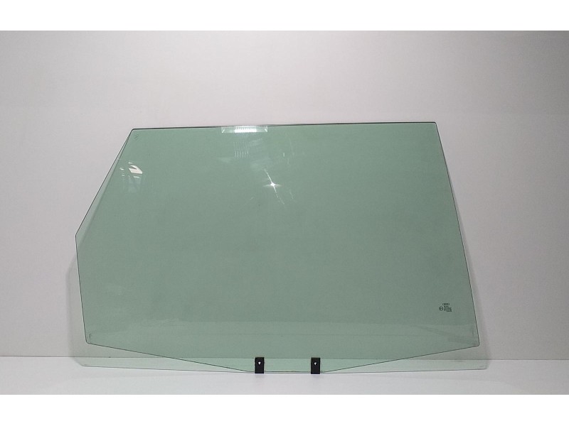 Recambio de luna trasera derecha para audi a6 avant (4b5) 1.9 tdi referencia OEM IAM 4B9845206B 56916  Recambio de luna trasera derecha para audi a6 avant (4b5) 1.9 tdi referencia OEM IAM 4B9845206B 56916