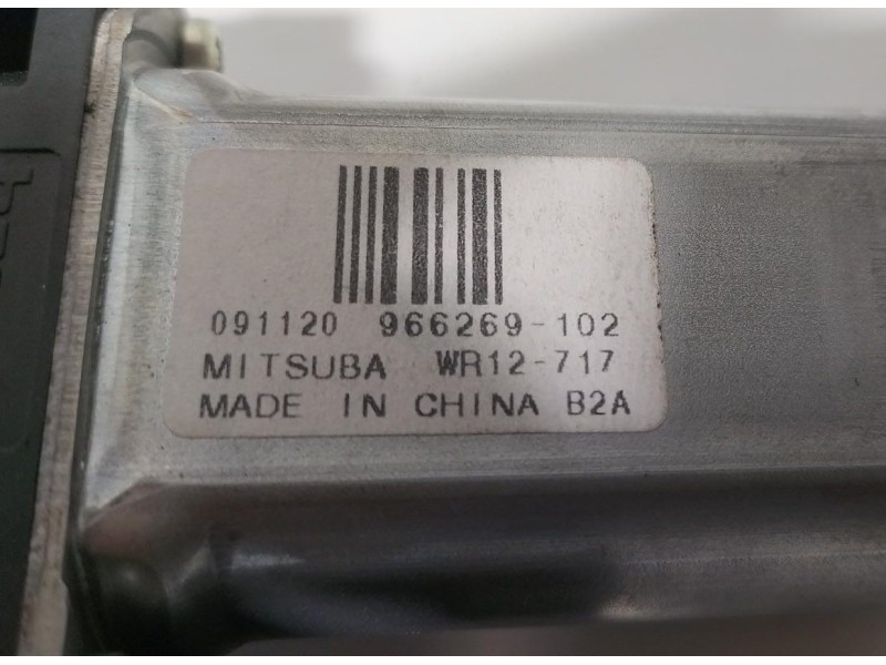 Recambio de motor elevalunas delantero derecho para volvo xc60 2.4 diesel cat referencia OEM IAM 966269102 77050 