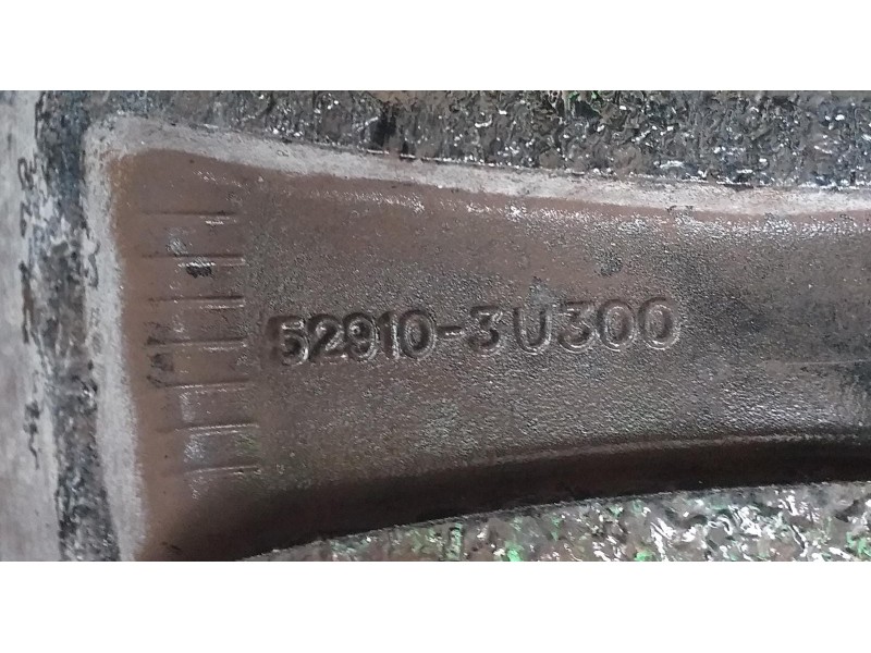 Recambio de llanta para kia sportage concept 4x2 referencia OEM IAM 529103U300 74227 R