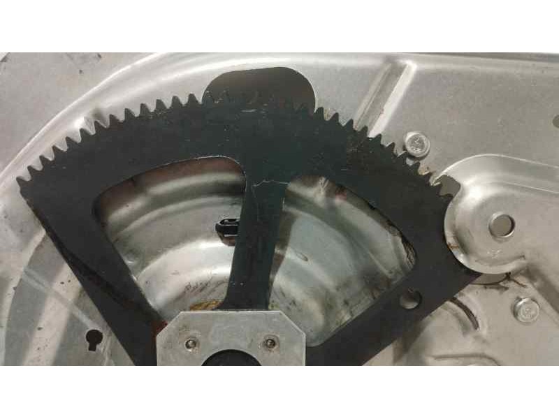 Recambio de elevalunas delantero izquierdo para hyundai tucson (jm) 2.0 crdi style referencia OEM IAM 824702E010 81621 