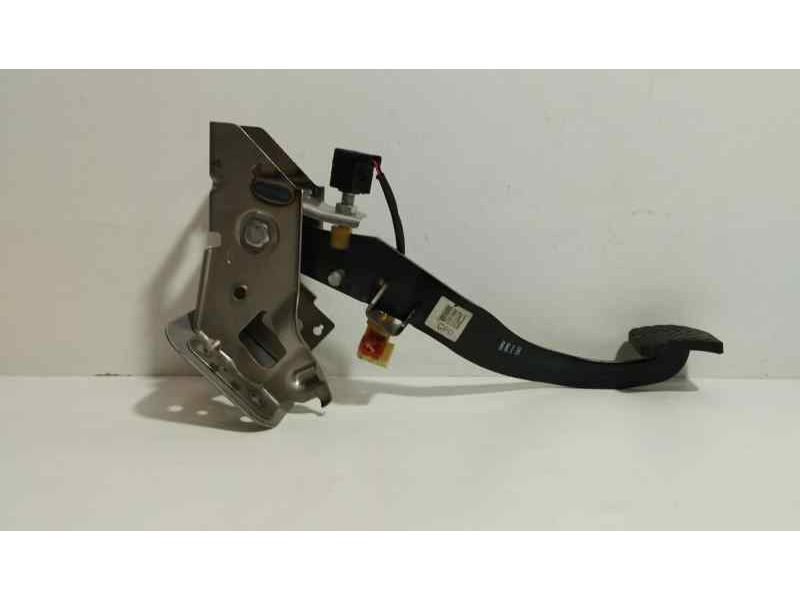 Recambio de pedal embrague para hyundai tucson (jm) 2.0 crdi style referencia OEM IAM D4EA 81624 