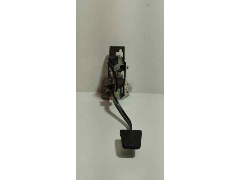 Recambio de pedal embrague para hyundai tucson (jm) 2.0 crdi style referencia OEM IAM D4EA 81624 