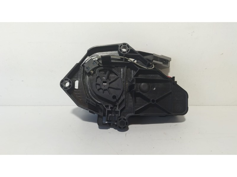 Recambio de motor cierre centralizado porton para volvo xc60 2.4 diesel cat referencia OEM IAM 30784562 77054 