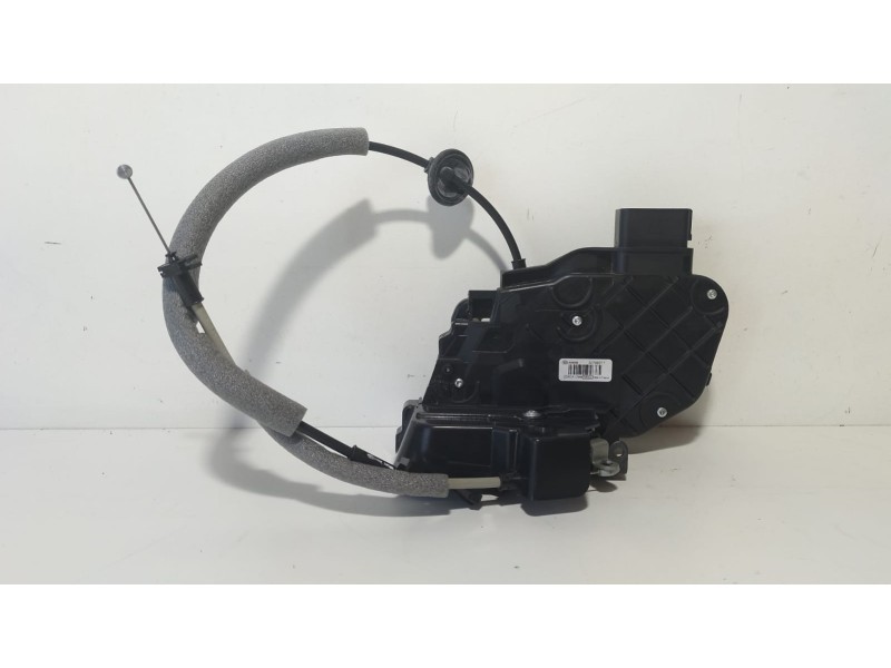 Recambio de cerradura puerta trasera derecha para volvo xc60 2.4 diesel cat referencia OEM IAM 30799317 77055 