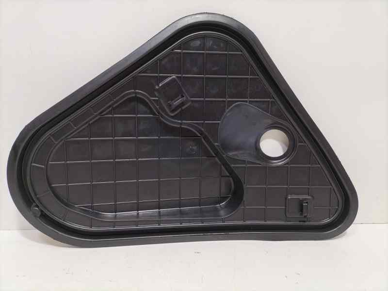 Recambio de molduras traseras para seat leon (5f1) reference referencia OEM IAM 5F4839916B 83790 