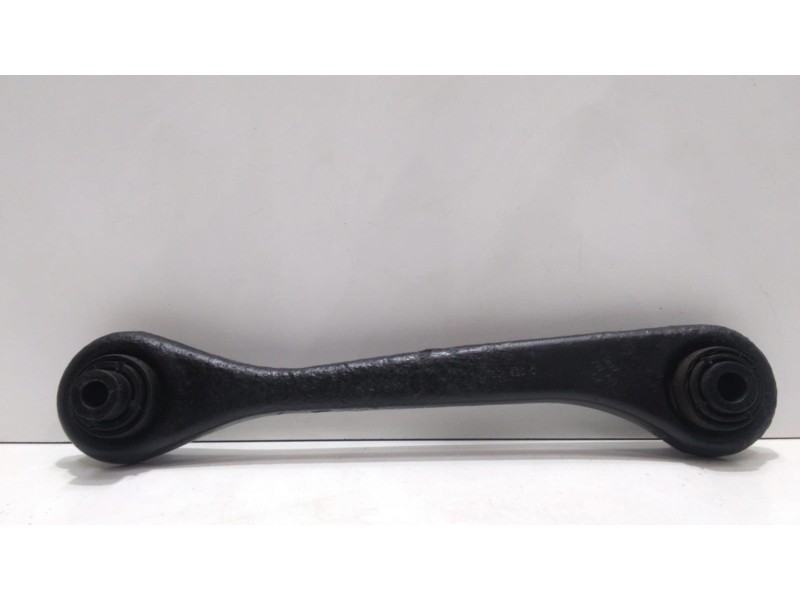 Recambio de brazo suspension inferior trasero derecho para audi a3 (8p) 3.2 ambition quattro referencia OEM IAM 1K0501530C 48659