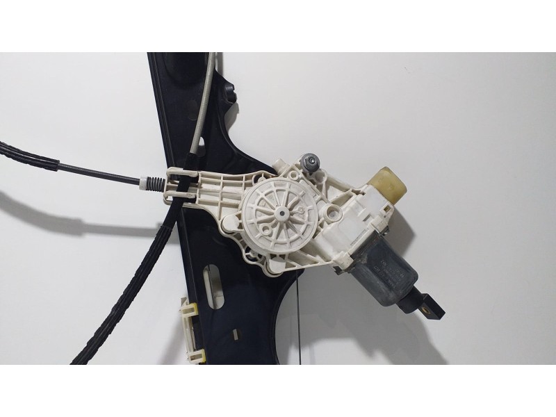 Recambio de elevalunas delantero izquierdo para bmw x1 (e84) sdrive 20d referencia OEM IAM 51332990385 56949  Recambio de elevalunas delantero izquierdo para bmw x1 (e84) sdrive 20d referencia OEM IAM 51332990385 56949