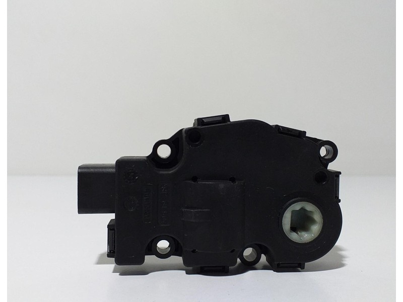 Recambio de motor apertura trampillas climatizador para bmw x5 (e70) 3.0d referencia OEM IAM EFB336 60527 