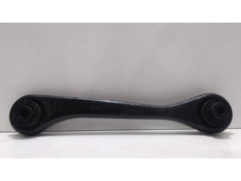 Recambio de brazo suspension inferior trasero izquierdo para audi a3 (8p) 3.2 ambition quattro referencia OEM IAM 1K0501529F 486