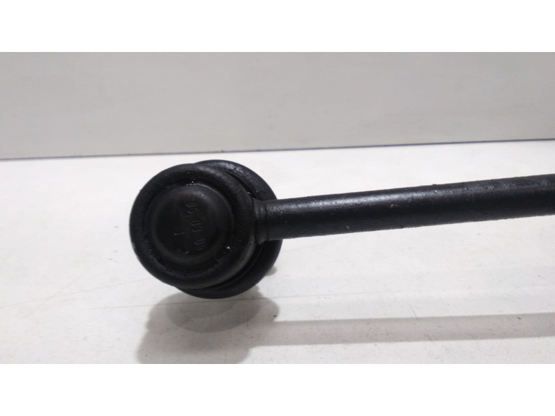Recambio de bieleta estabilizadora delantera derecha para audi a3 (8p) 3.2 ambition quattro referencia OEM IAM 1K0411315J 48661 