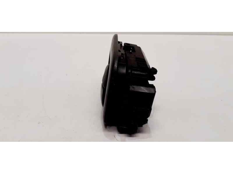 Recambio de maneta interior delantera derecha para nissan x-trail (t30) comfort plus referencia OEM IAM 806708H602 43821 