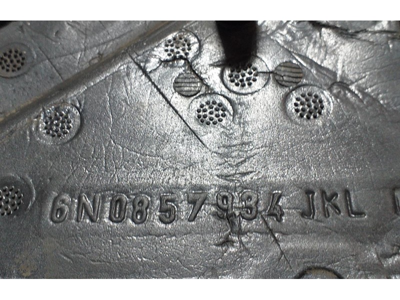 Recambio de retrovisor derecho para volkswagen polo berlina (6n2) 1.4 tdi referencia OEM IAM 6N0857934 67519 