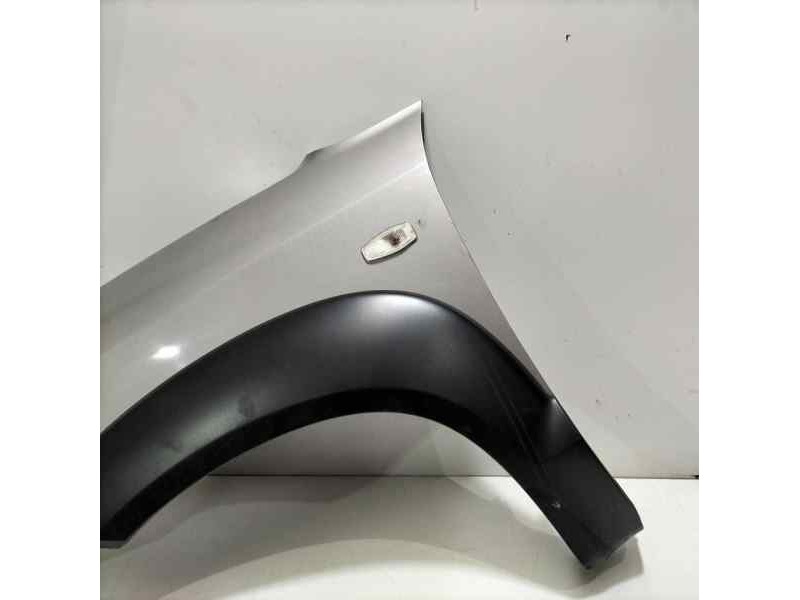 Recambio de aleta delantera izquierda para hyundai tucson (jm) 2.0 crdi style referencia OEM IAM 663112E100 81515 