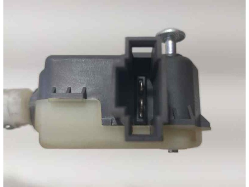 Recambio de tapa exterior combustible para skoda octavia berlina (1z3) active referencia OEM IAM 1Z0810773 86330 