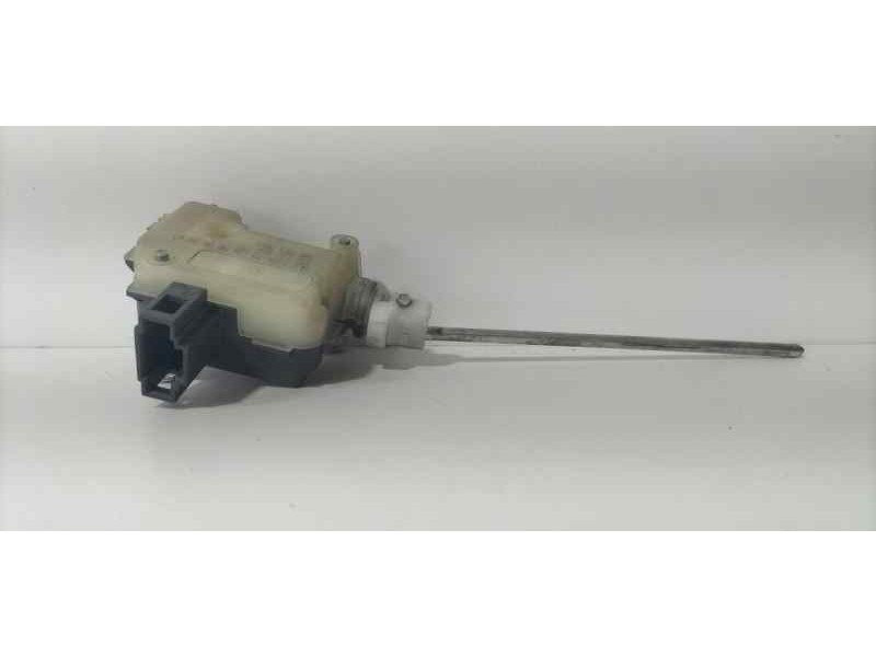 Recambio de tapa exterior combustible para skoda octavia berlina (1z3) active referencia OEM IAM 1Z0810773 86330 