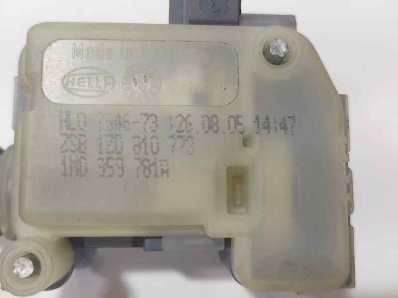 Recambio de tapa exterior combustible para skoda octavia berlina (1z3) active referencia OEM IAM 1Z0810773 86330 