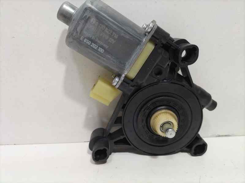 Recambio de motor elevalunas delantero derecho para seat leon (5f1) reference referencia OEM IAM 5Q0959802B 83796 