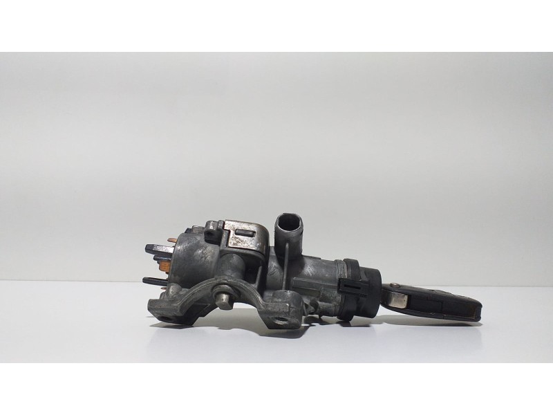 Recambio de conmutador de arranque para audi a4 avant (8e) 2.5 tdi (120kw) referencia OEM IAM 4B0905851F 56976 