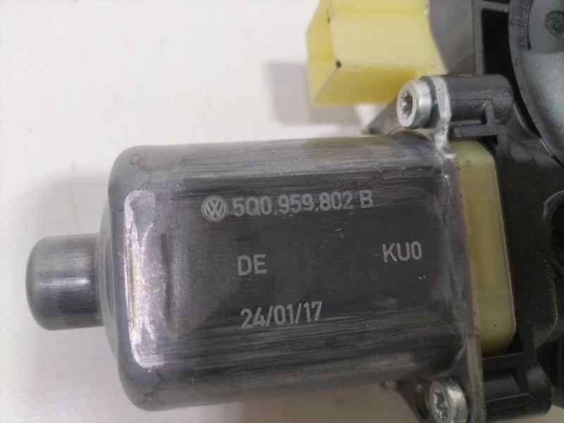 Recambio de motor elevalunas delantero derecho para seat leon (5f1) reference referencia OEM IAM 5Q0959802B 83796 