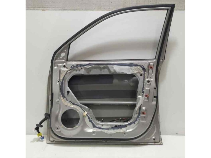 Recambio de puerta delantera derecha para hyundai tucson (jm) 2.0 crdi style referencia OEM IAM 760042E050 81518 