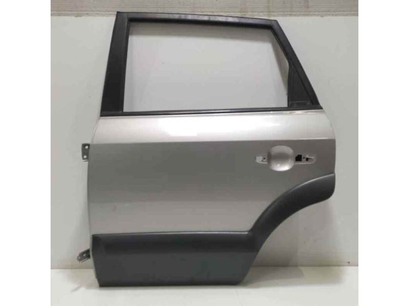 Recambio de puerta trasera izquierda para hyundai tucson (jm) 2.0 crdi style referencia OEM IAM 770032E050 81521 